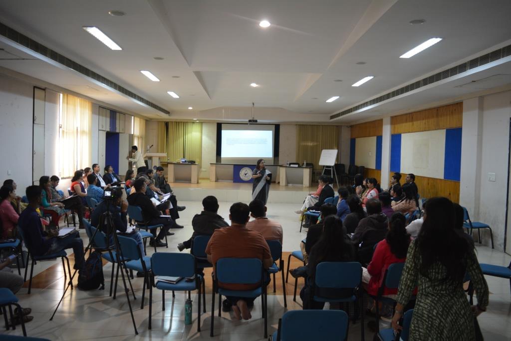 SR Luthra Institute of Management Surat Infrastructure photo 15